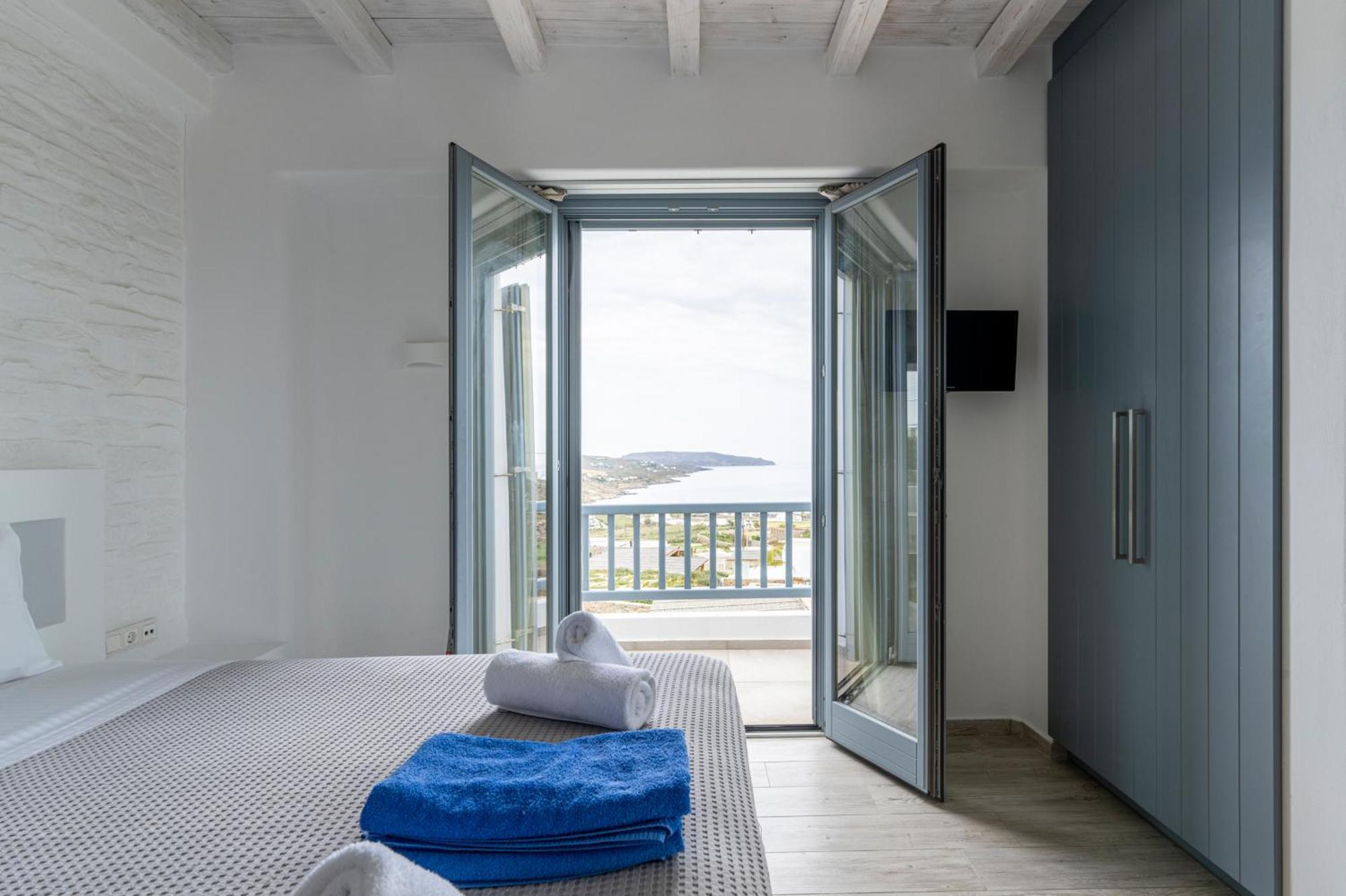 Villa Iakinthos By Mykonian Kazarte Mykonos Town 外观 照片