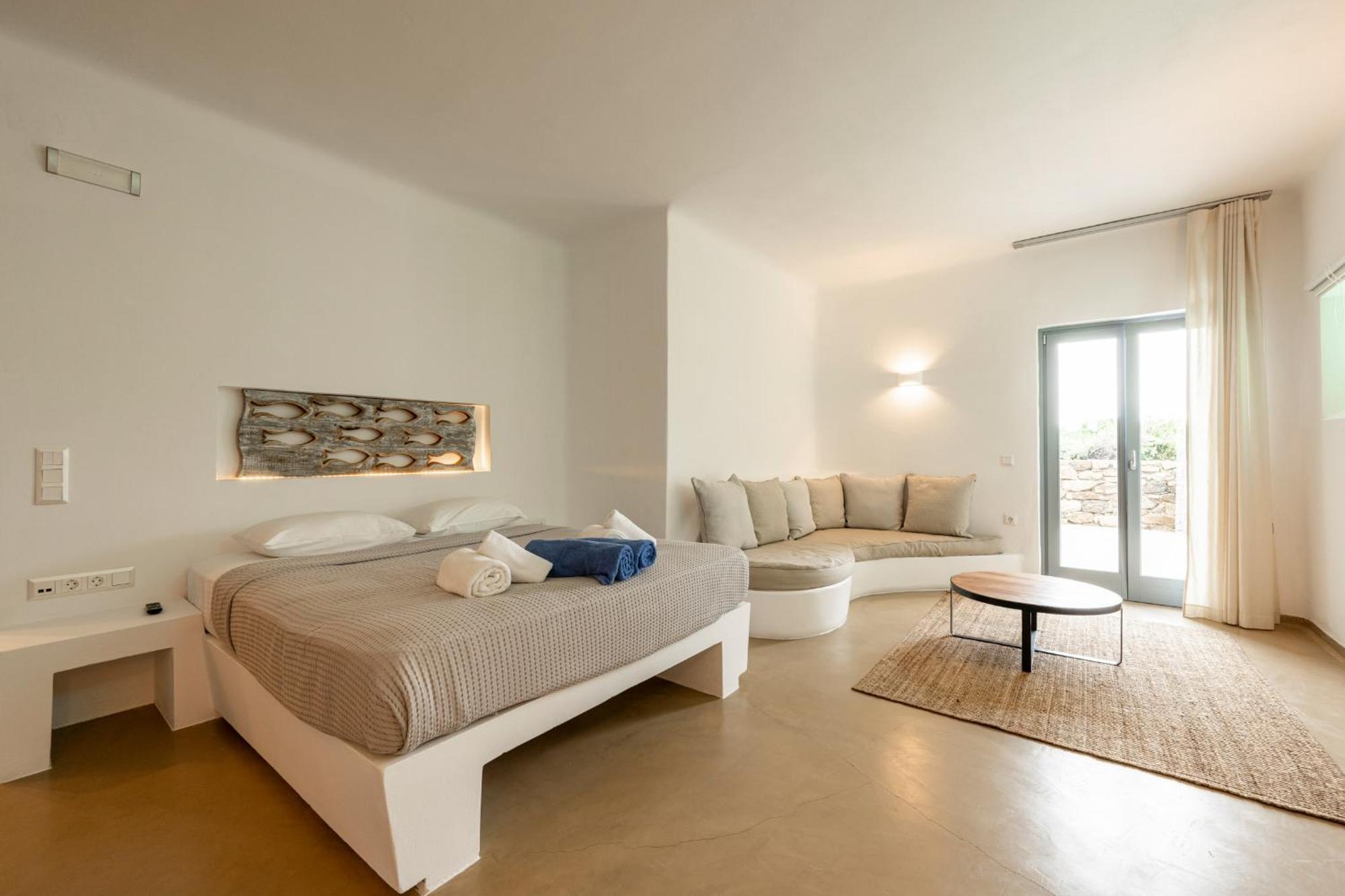 Villa Iakinthos By Mykonian Kazarte Mykonos Town 外观 照片
