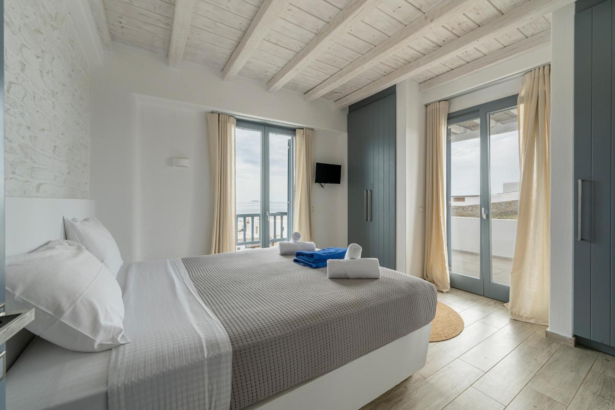 Villa Iakinthos By Mykonian Kazarte Mykonos Town 外观 照片